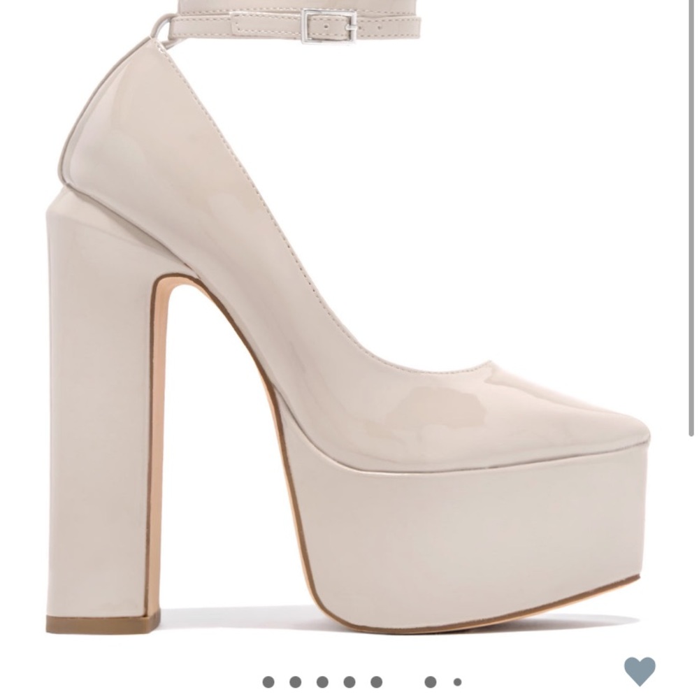 MISS LOLA LORENA HEELS In bone
